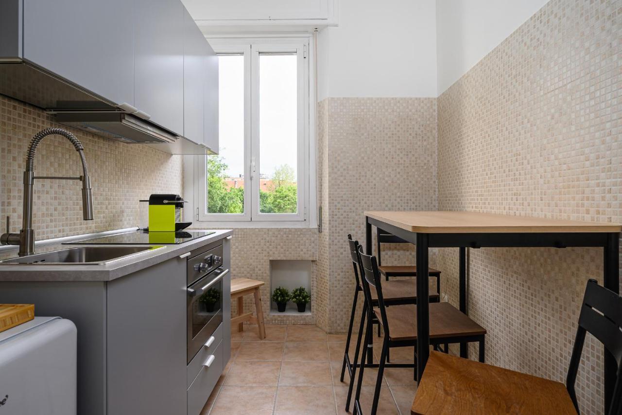 Ennio 8 - Bilocale Cool Apartment Милано Екстериор снимка